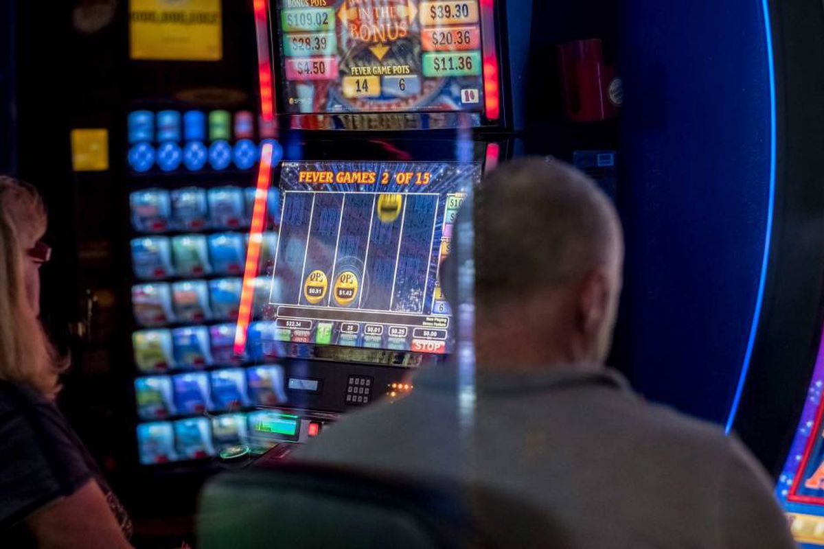 Video slot gaming near shop me