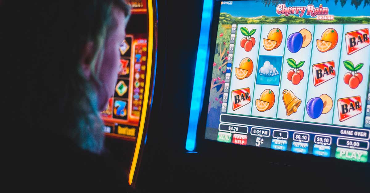 slot machines benefits